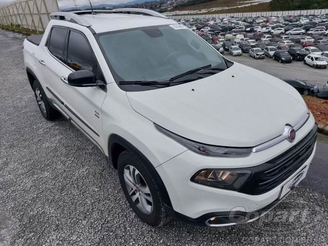FIAT TORO 2017 DIESEL VOLCANO AT9 2.0 MULTIJET TURBO FIAT TORO 2017 DIESEL VOLCANO AT9 2.0 MULTIJET TURBO