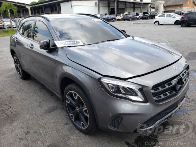 MERCEDES BENZ  GLA 200 2019 1.6 16V TURBO MERCEDES BENZ  GLA 200 2019 1.6 16V TURBO